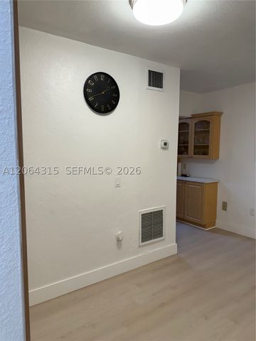 3660 SW 10th St 7A, Miami, FL 33135