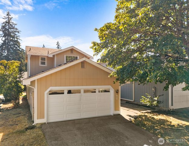 602 Malibu Drive SE, Lacey, WA 98503