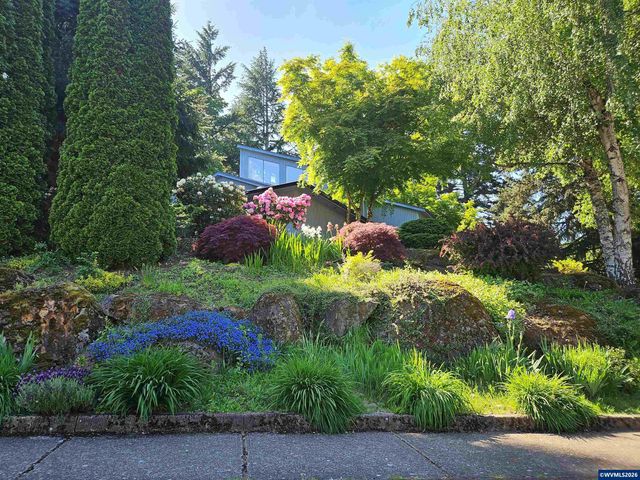4665 Bradford Lp SE, Salem, OR 97302