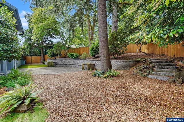 4665 Bradford Lp SE, Salem, OR 97302