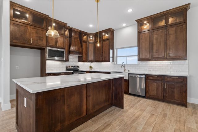 861 Alondrita Street, Celeste, TX 75423