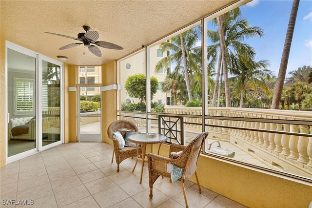 2748 Tiburon BLVD E 106C, Naples, FL 34109