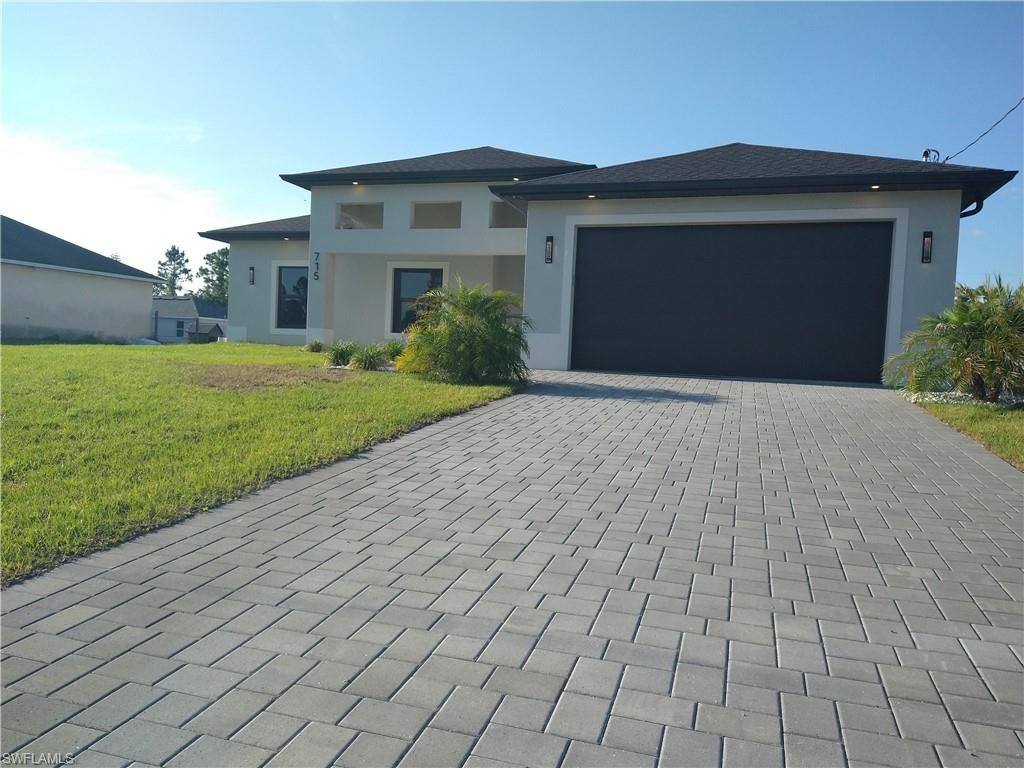 712 THEODORE VAIL ST E, Lehigh Acres, FL 33974
