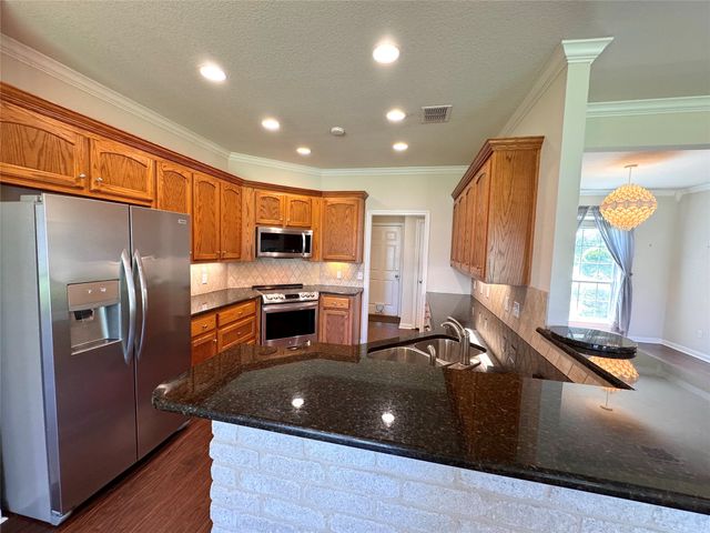 1128 Heatherwood, Hewitt, TX 76643