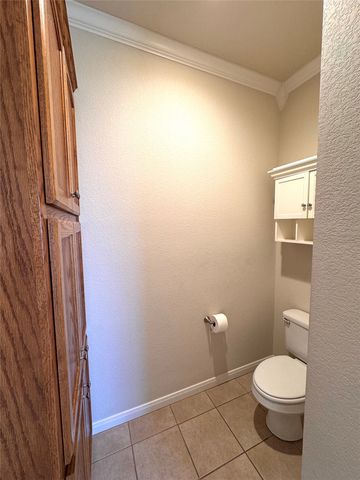 1128 Heatherwood, Hewitt, TX 76643