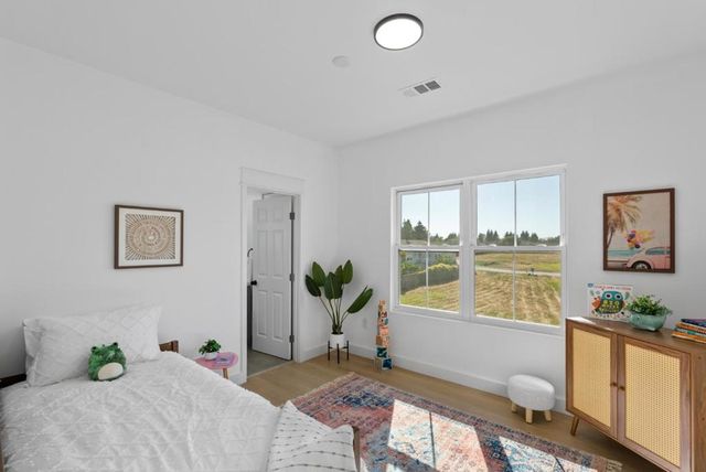409 San Luis Avenue, Watsonville, CA 95076