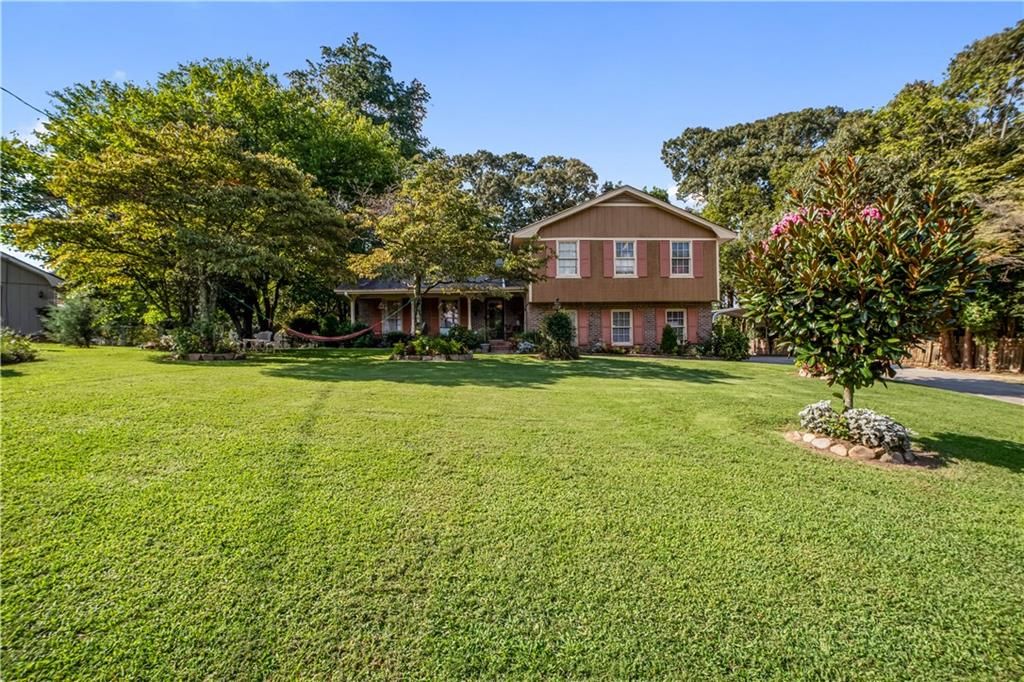 1721 Driftwood Place, Snellville, GA 30078