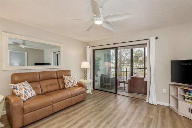 19029 US HIGHWAY 19 N 26-205, Clearwater, FL 33764