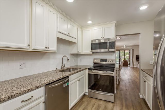 19029 US HIGHWAY 19 N 26-205, Clearwater, FL 33764