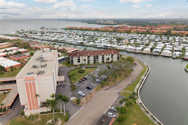 19029 US HIGHWAY 19 N 26-205, Clearwater, FL 33764