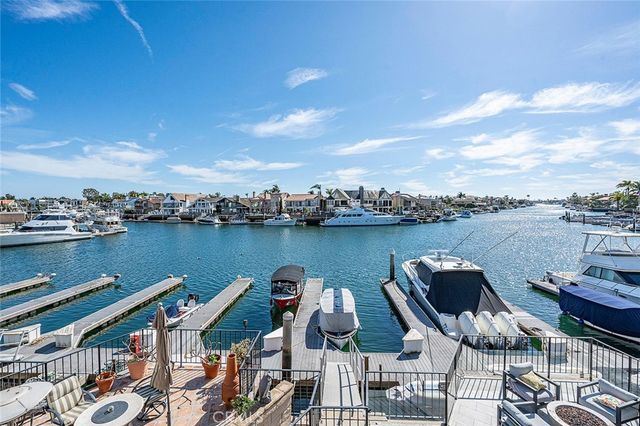 16114 Bonaire Circle, Huntington Beach, CA 92649