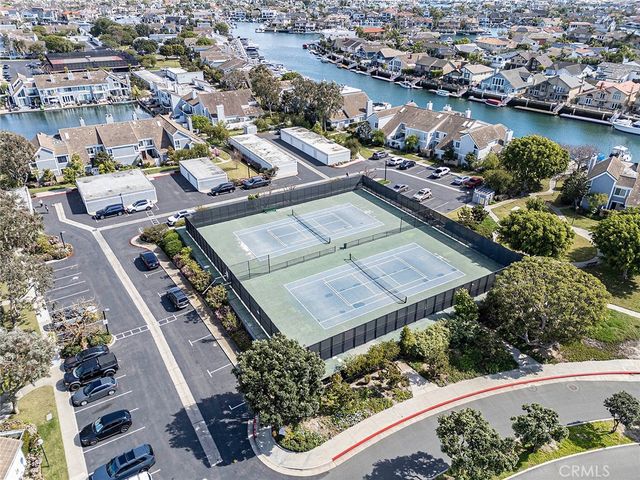 16114 Bonaire Circle, Huntington Beach, CA 92649