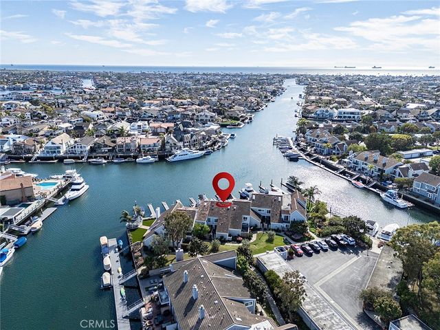 16114 Bonaire Circle, Huntington Beach, CA 92649