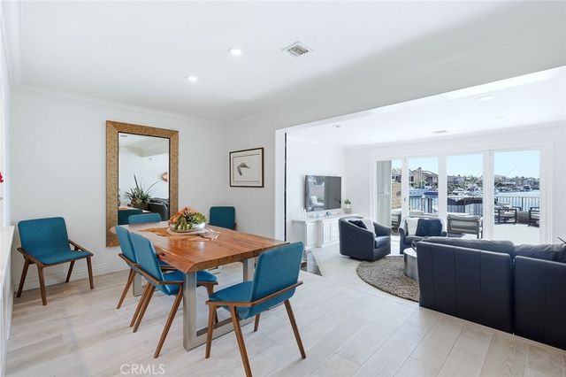 16114 Bonaire Circle, Huntington Beach, CA 92649