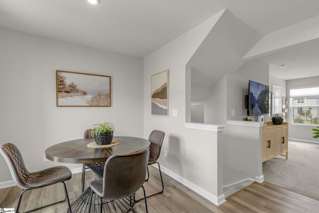 33 High Pine Trail, Greenville, SC 29617