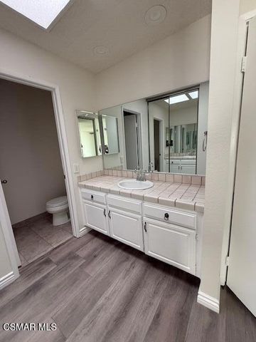 2239 Portola Lane, Westlake Village, CA 91361