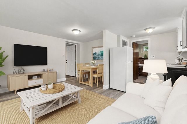 77 Bardin St, Hanover, MA 02339