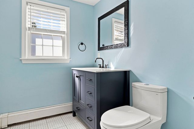 77 Bardin St, Hanover, MA 02339