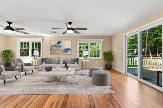 77 Bardin St, Hanover, MA 02339