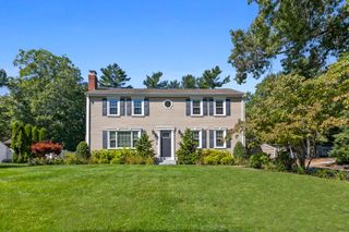 77 Bardin St, Hanover, MA 02339
