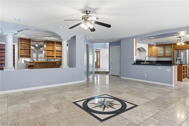 6611 Ironbound Bay Avenue, Las Vegas, NV 89139