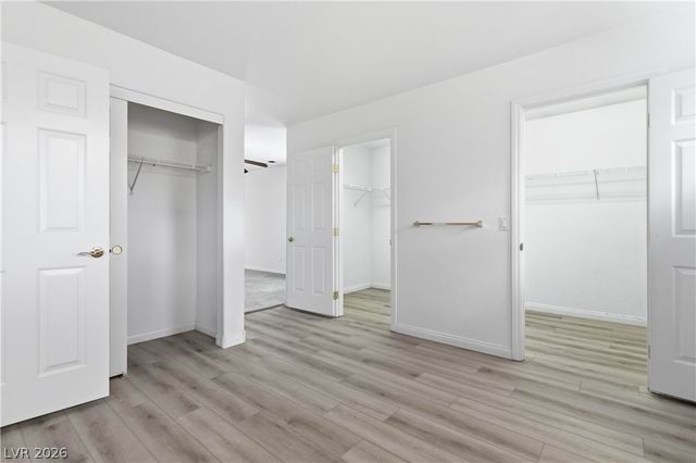 6611 Ironbound Bay Avenue, Las Vegas, NV 89139
