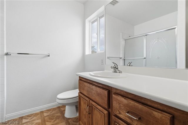 6611 Ironbound Bay Avenue, Las Vegas, NV 89139