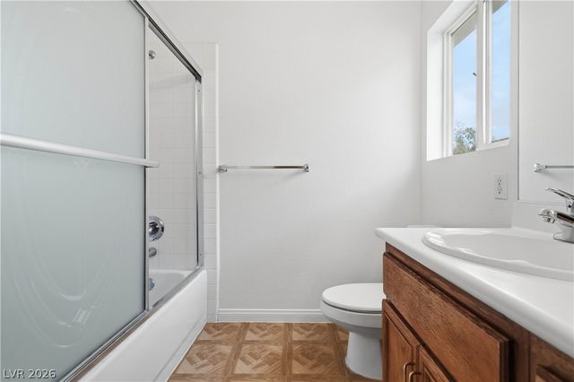 6611 Ironbound Bay Avenue, Las Vegas, NV 89139