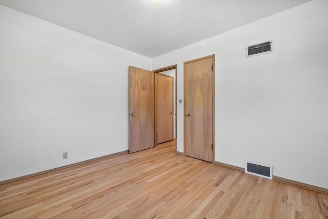 4604 32nd AVENUE, Kenosha, WI 53144