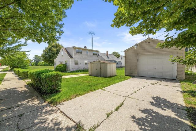 4604 32nd AVENUE, Kenosha, WI 53144