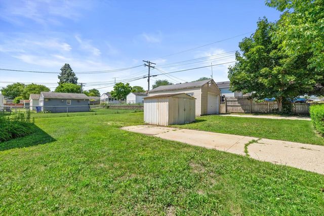 4604 32nd AVENUE, Kenosha, WI 53144