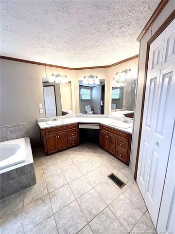 6740 Pine Lane Lane, Parkton, NC 28371