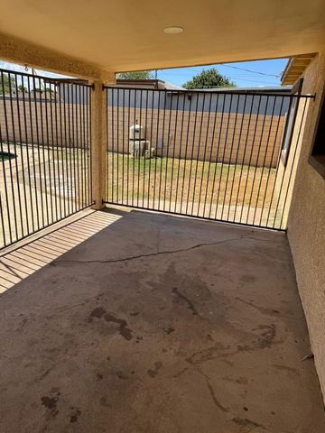 3941 W Palm Lane, Phoenix, AZ 85009