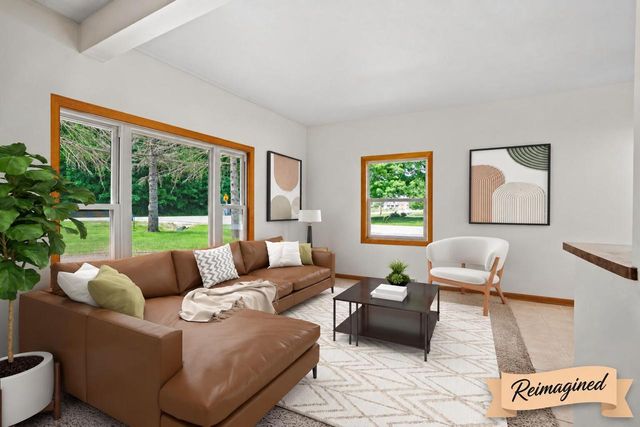 28248 N Lake DRIVE, Waterford, WI 53185