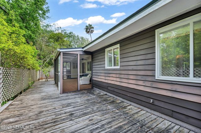 1826 TIERRA VERDE Drive, Atlantic Beach, FL 32233