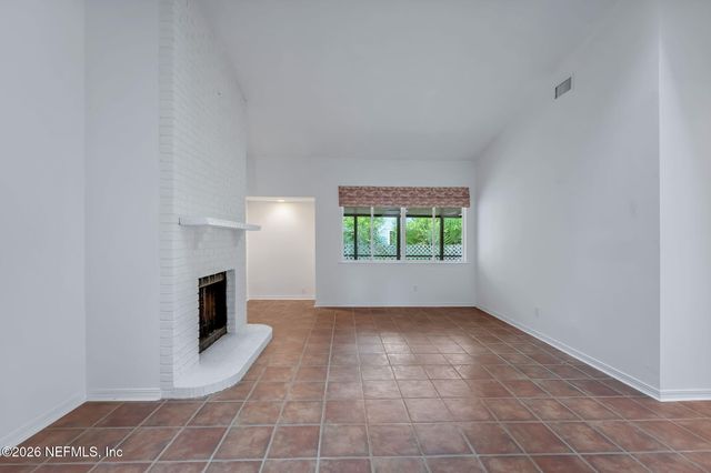 1826 TIERRA VERDE Drive, Atlantic Beach, FL 32233