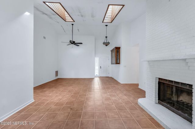 1826 TIERRA VERDE Drive, Atlantic Beach, FL 32233