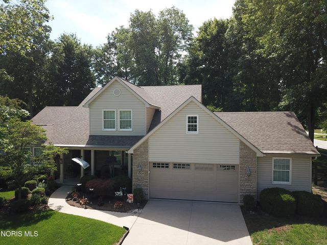 1008 Hialea Court, Holland, OH 43528
