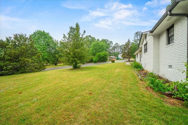 6574 Wendell Circle, Morrow, GA 30260