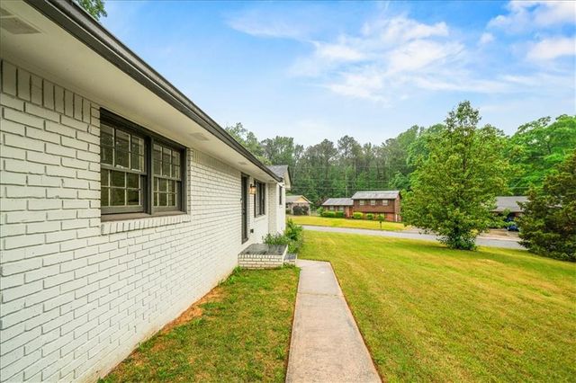 6574 Wendell Circle, Morrow, GA 30260