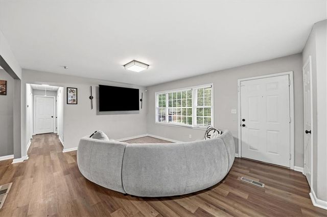 6574 Wendell Circle, Morrow, GA 30260
