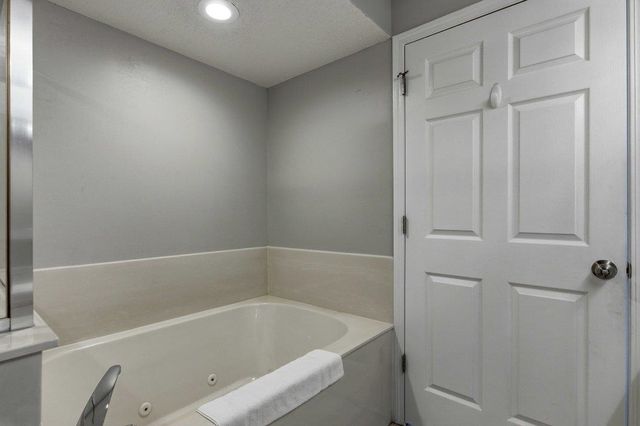 102 N Ocean Blvd Unit 1605, North Myrtle Beach, SC 29582