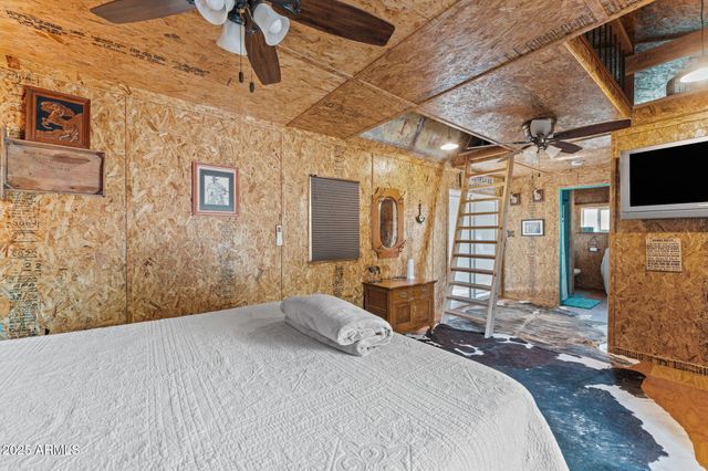 46817 N US HIGHWAY 60 --, Wickenburg, AZ 85390