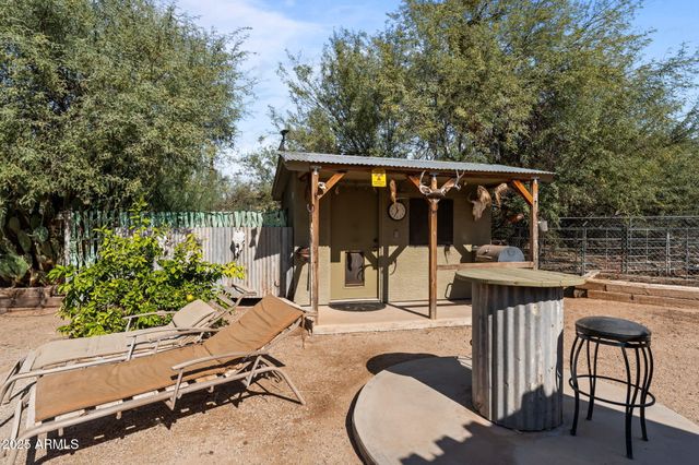 46817 N US HIGHWAY 60 --, Wickenburg, AZ 85390