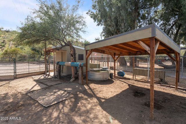 46817 N US HIGHWAY 60 --, Wickenburg, AZ 85390
