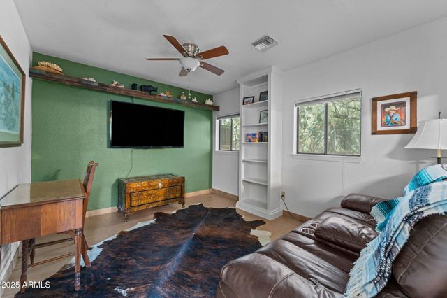 46817 N US HIGHWAY 60 --, Wickenburg, AZ 85390