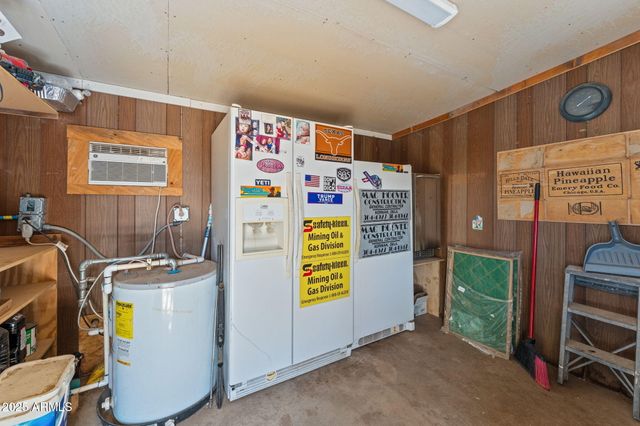 46817 N US HIGHWAY 60 --, Wickenburg, AZ 85390