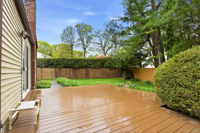 3 Tremont Court, South Huntington, NY 11746