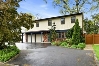 3 Tremont Court, South Huntington, NY 11746