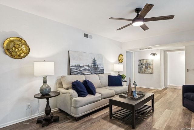 6106 Vance Jackson Rd Apt 1, San Antonio, TX 78230